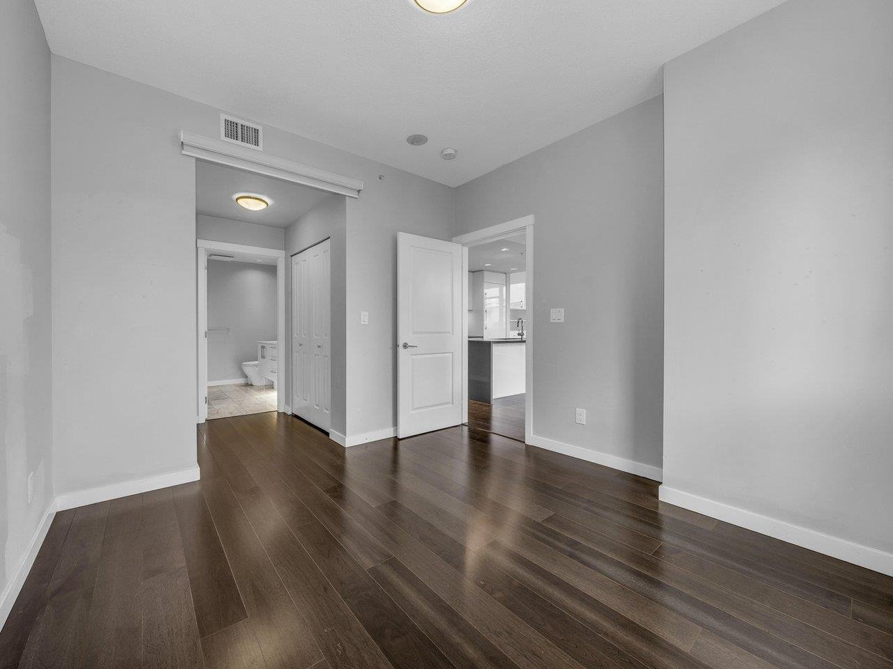 207-5628 Birney Ave