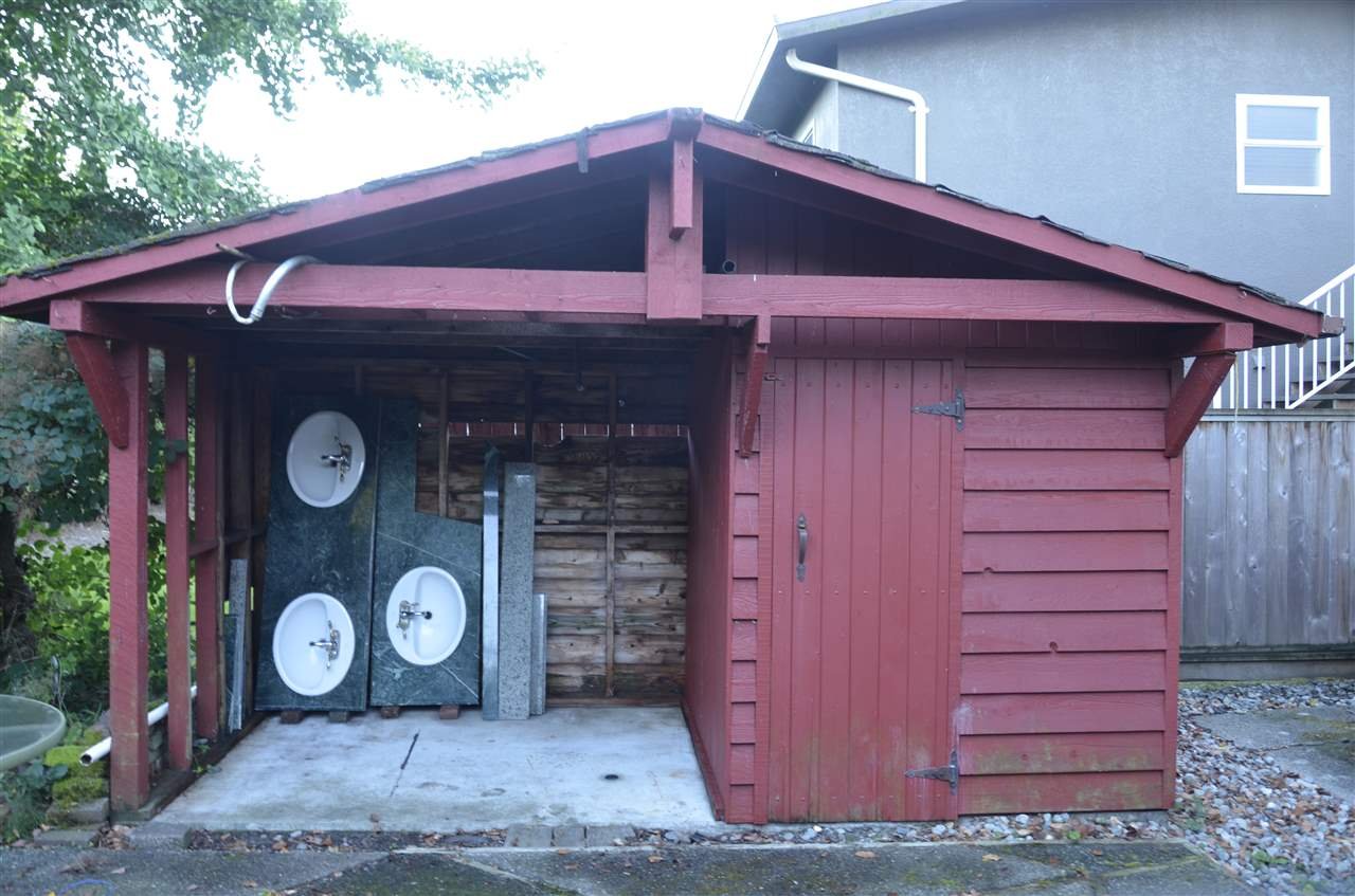 8431 Fairdell Cres