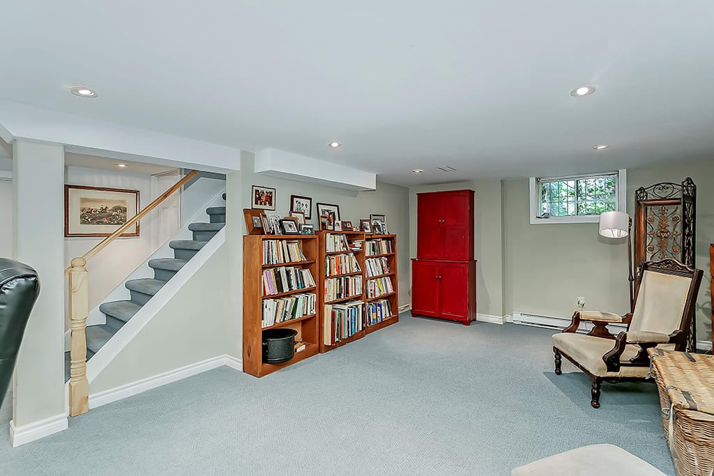 48 Highland Road