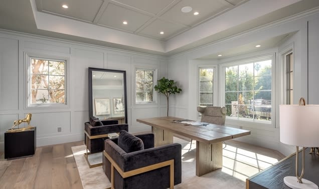 Elegant French-Traditional