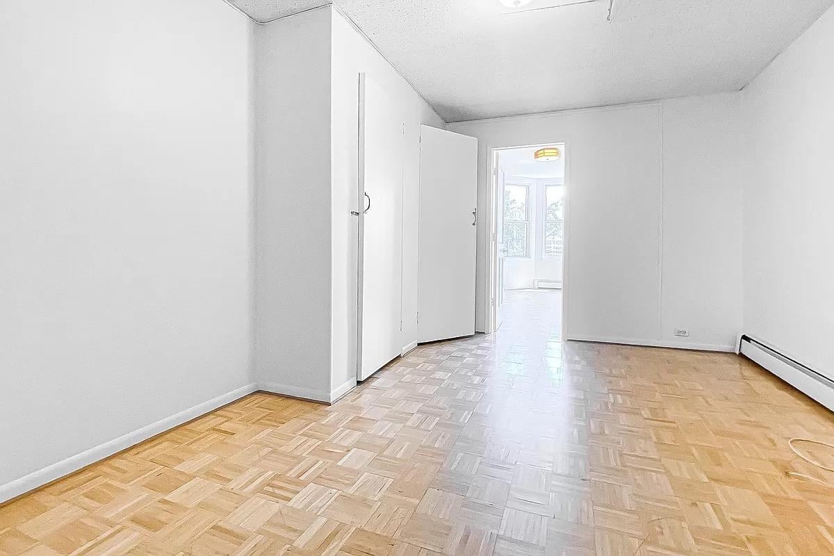 41 Hausman Street, Apt 2
