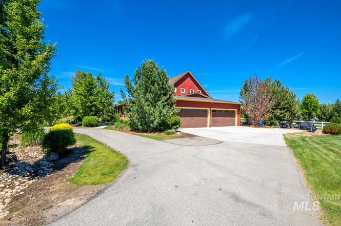 1737 W Janet Ct
