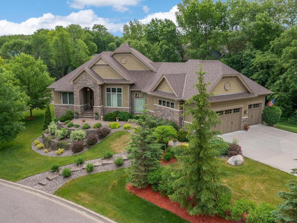12785 Amy Ln