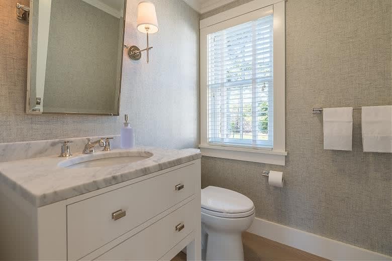 12 Pond View Dr