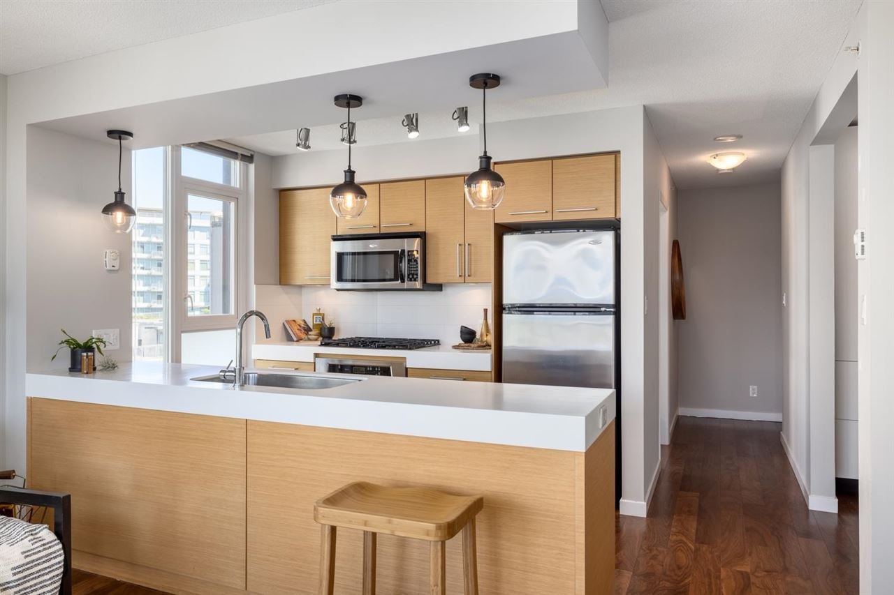 505-2770 Sophia St