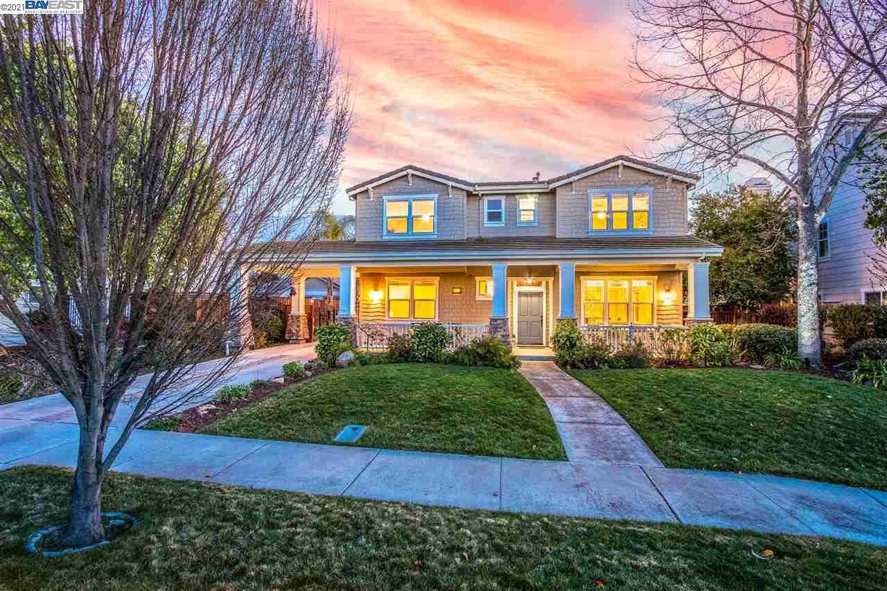 5635 Elder Cir