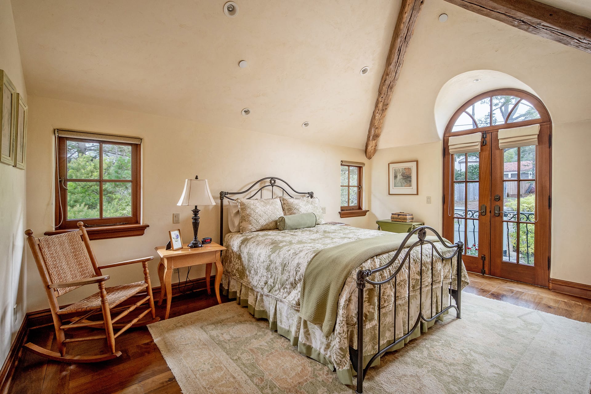 Carmel Charm With Pebble Beach Scale - 1606 Sonado Road