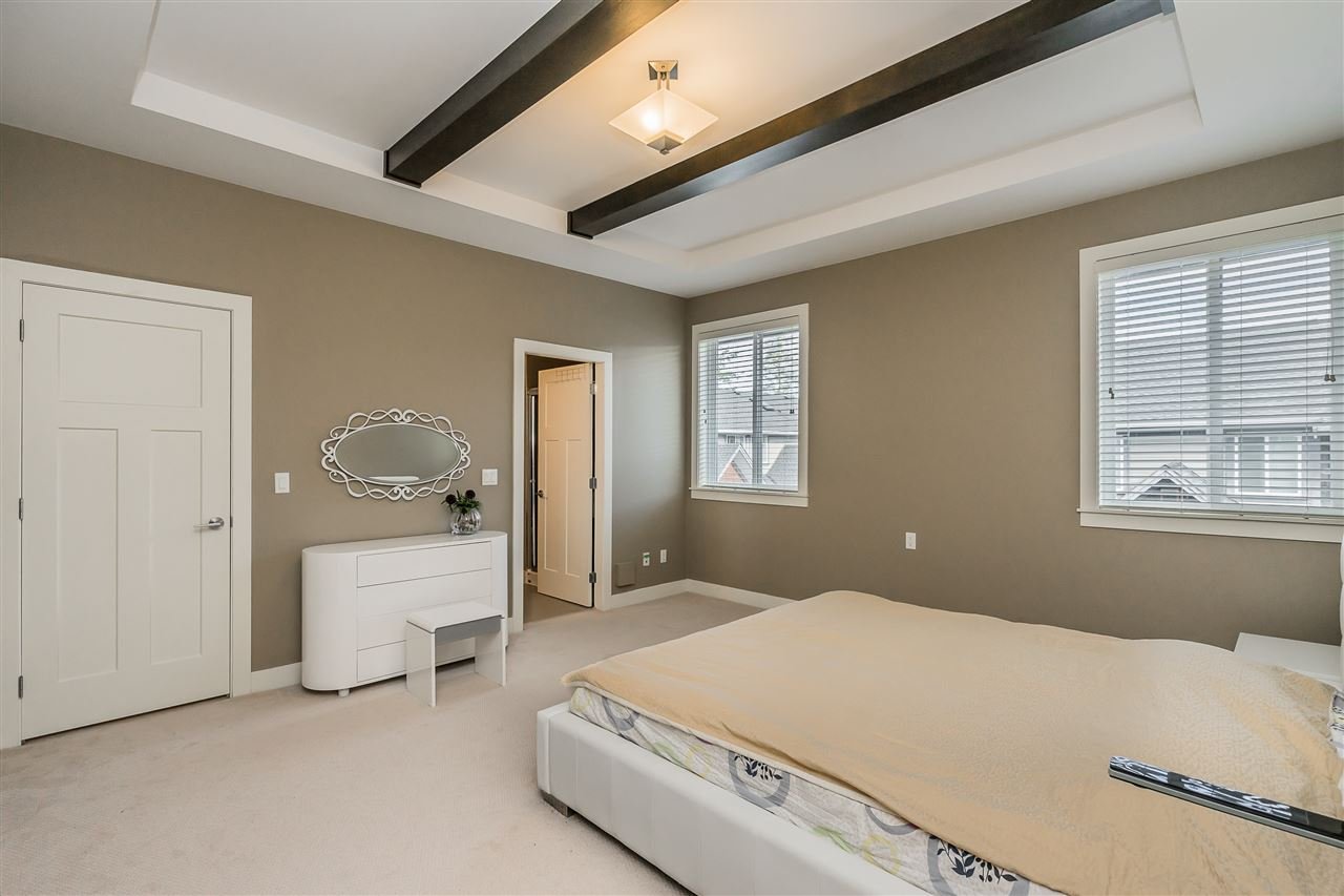 32-15977 26 Ave