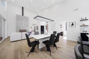3901 Olympian Wy