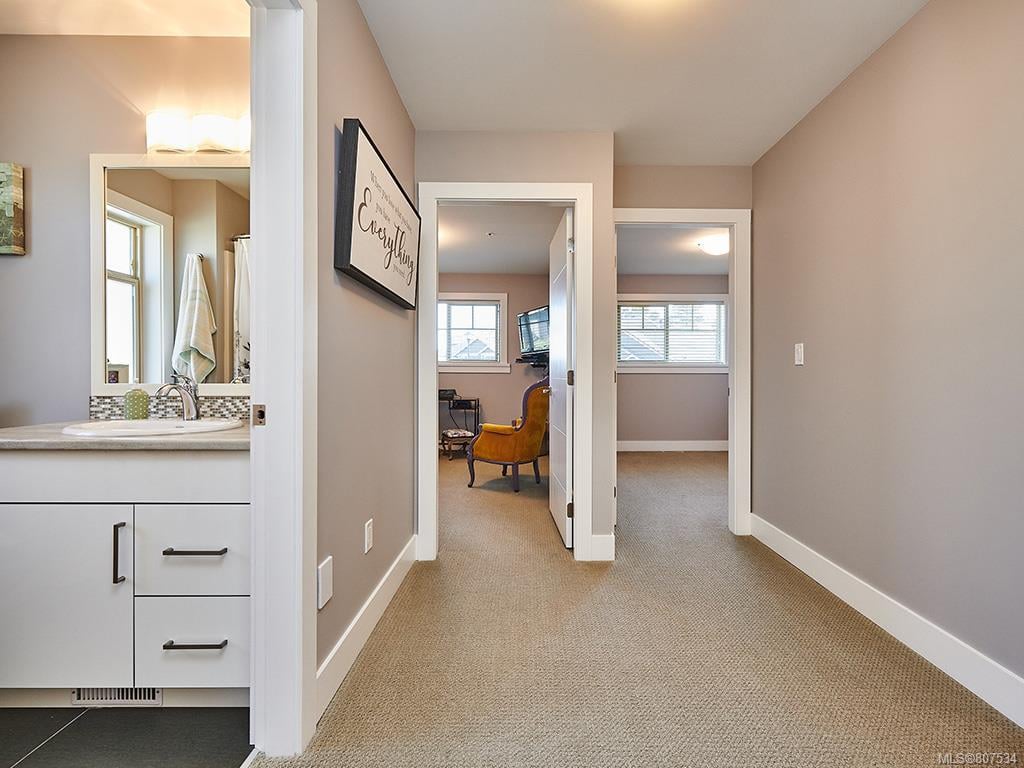 4-3621 Kaiser Lane