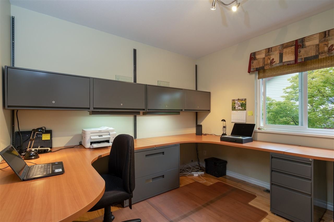 1407 Vistaview Ct