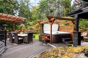 720 Skyview Pl