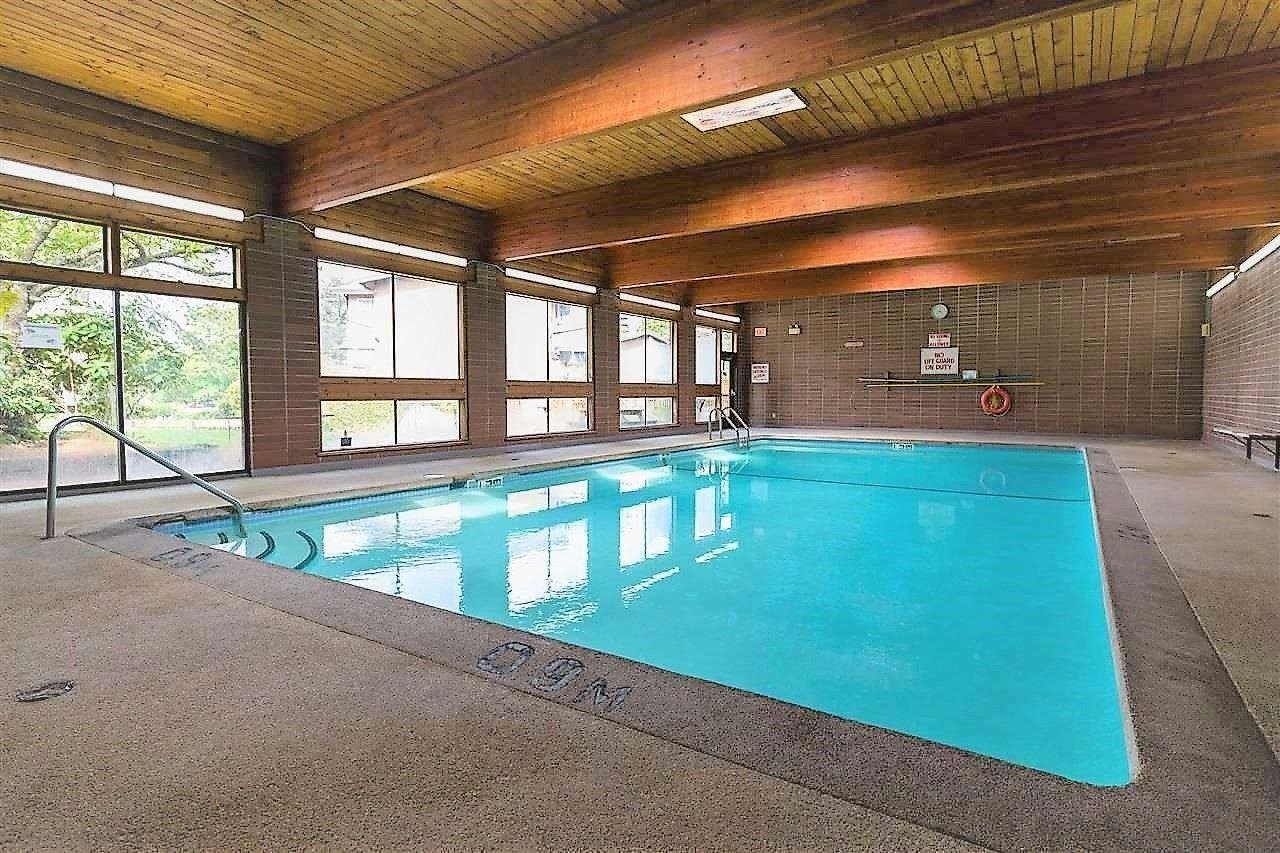 4-313 Highland Wy