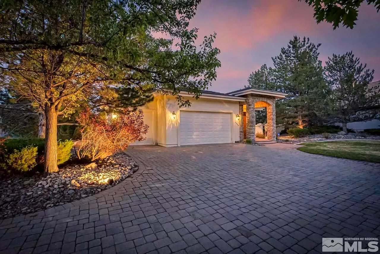 4370 Juniper Trail