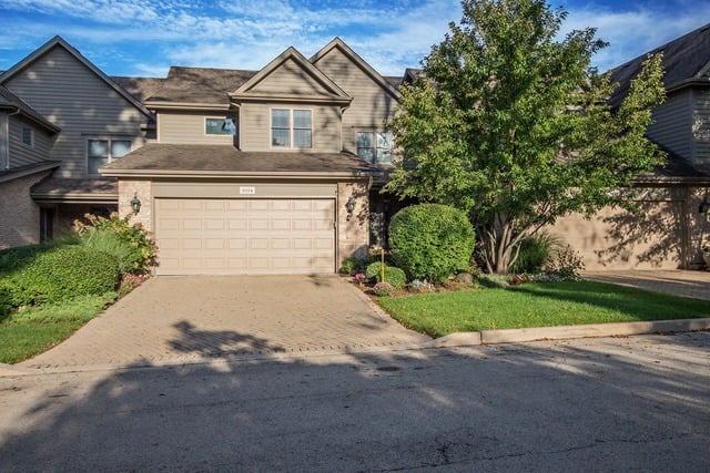 1014 Crestwood Cir