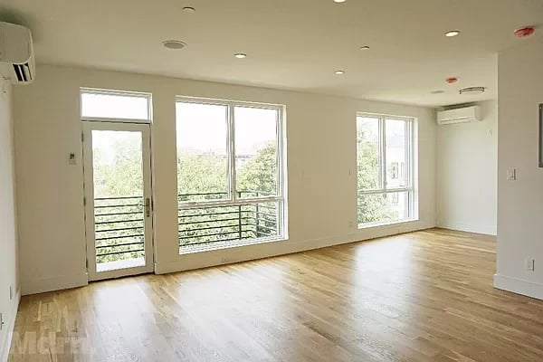 27 Van Buren Unit: 4R