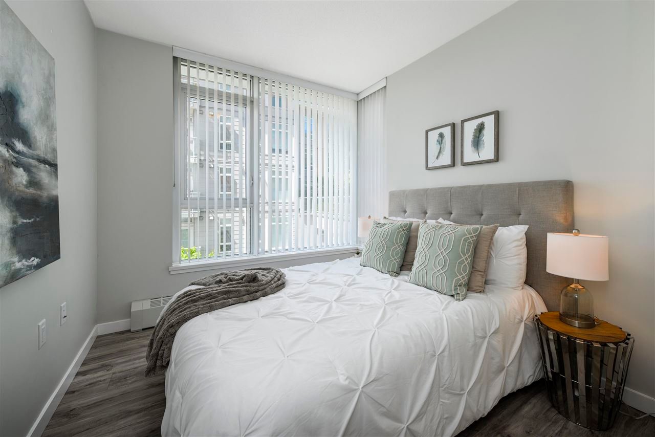 205-3281 E Kent Ave North Ave