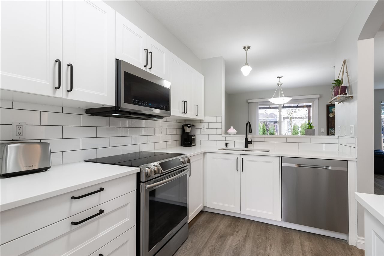 25-6513 200 Street, Langley