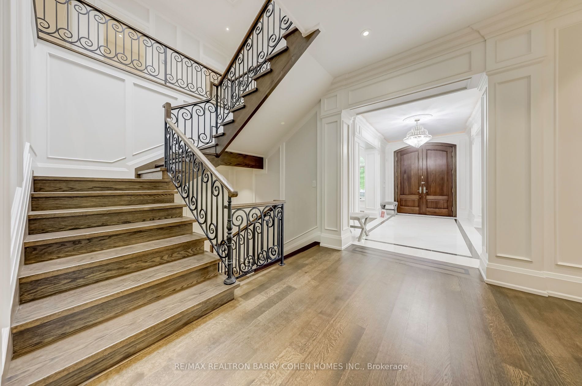 SOLD: Elegance & Luxury At Its Finest