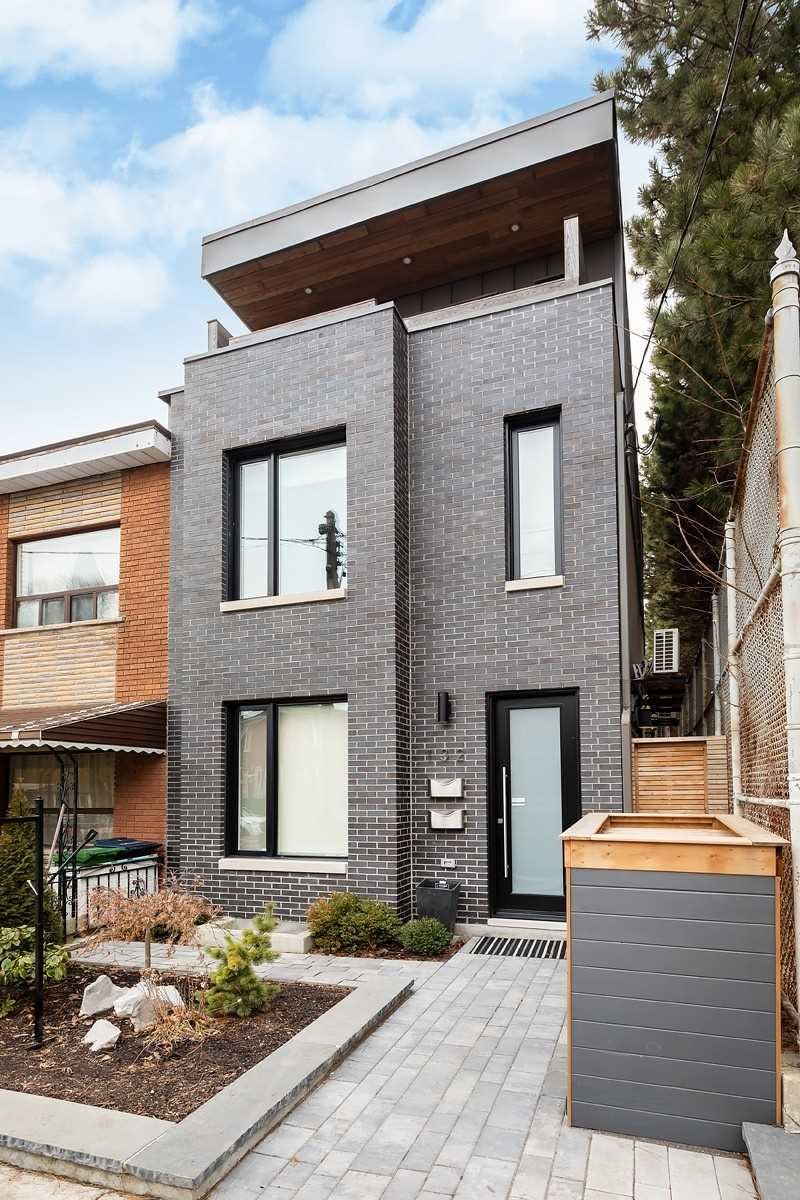 132 Shaw Street