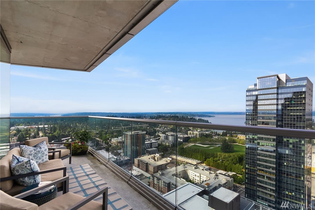 Bellevue Penthouse