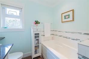 3690 Doncaster Dr