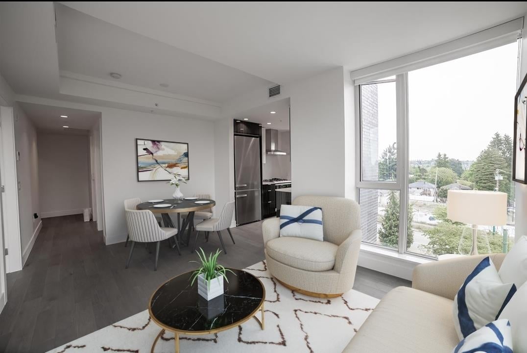 403-7777 Cambie St