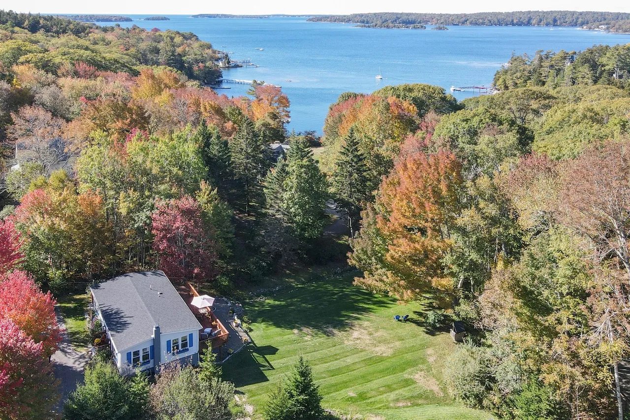 New Listing! 401 Ocean Point Road, Boothbay, Maine – $396,000
