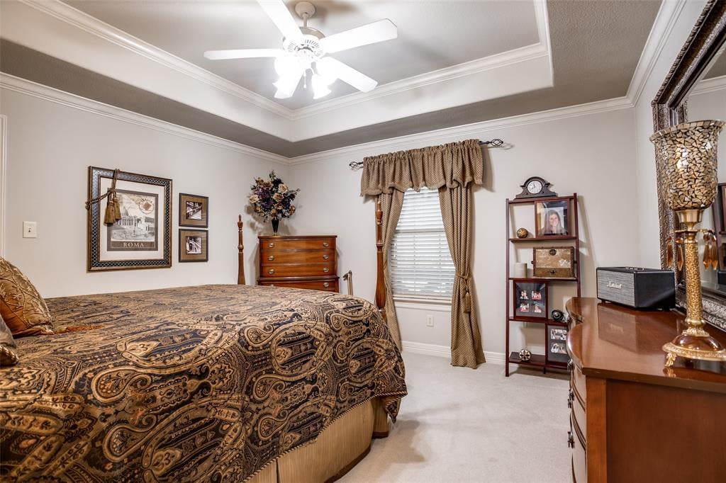 1109 Pecan Hollow Trl