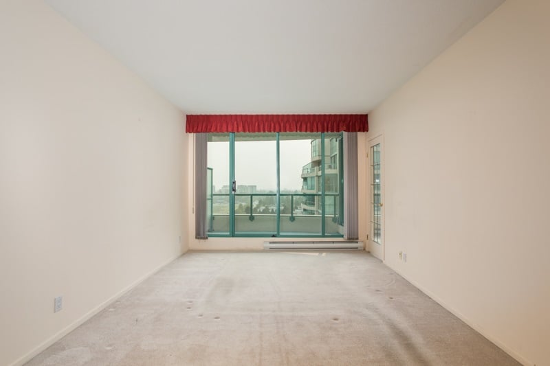 1401-8851 Lansdowne Rd