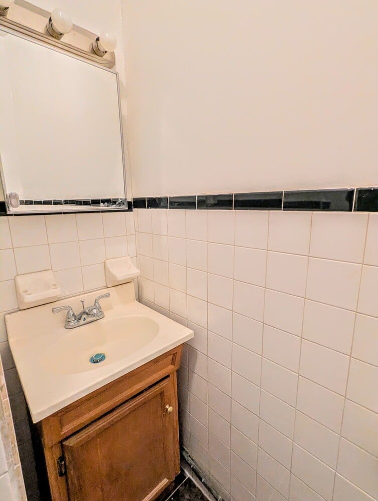 343 Pleasant Avenue, Apt 2