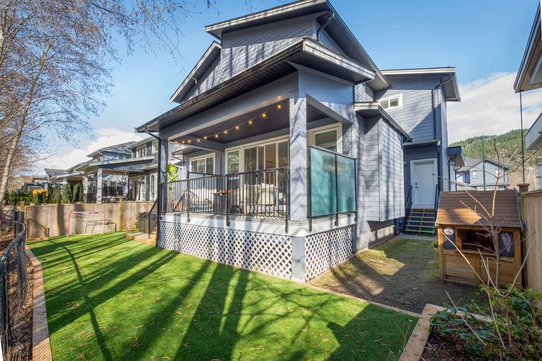 39217 Falcon Cres