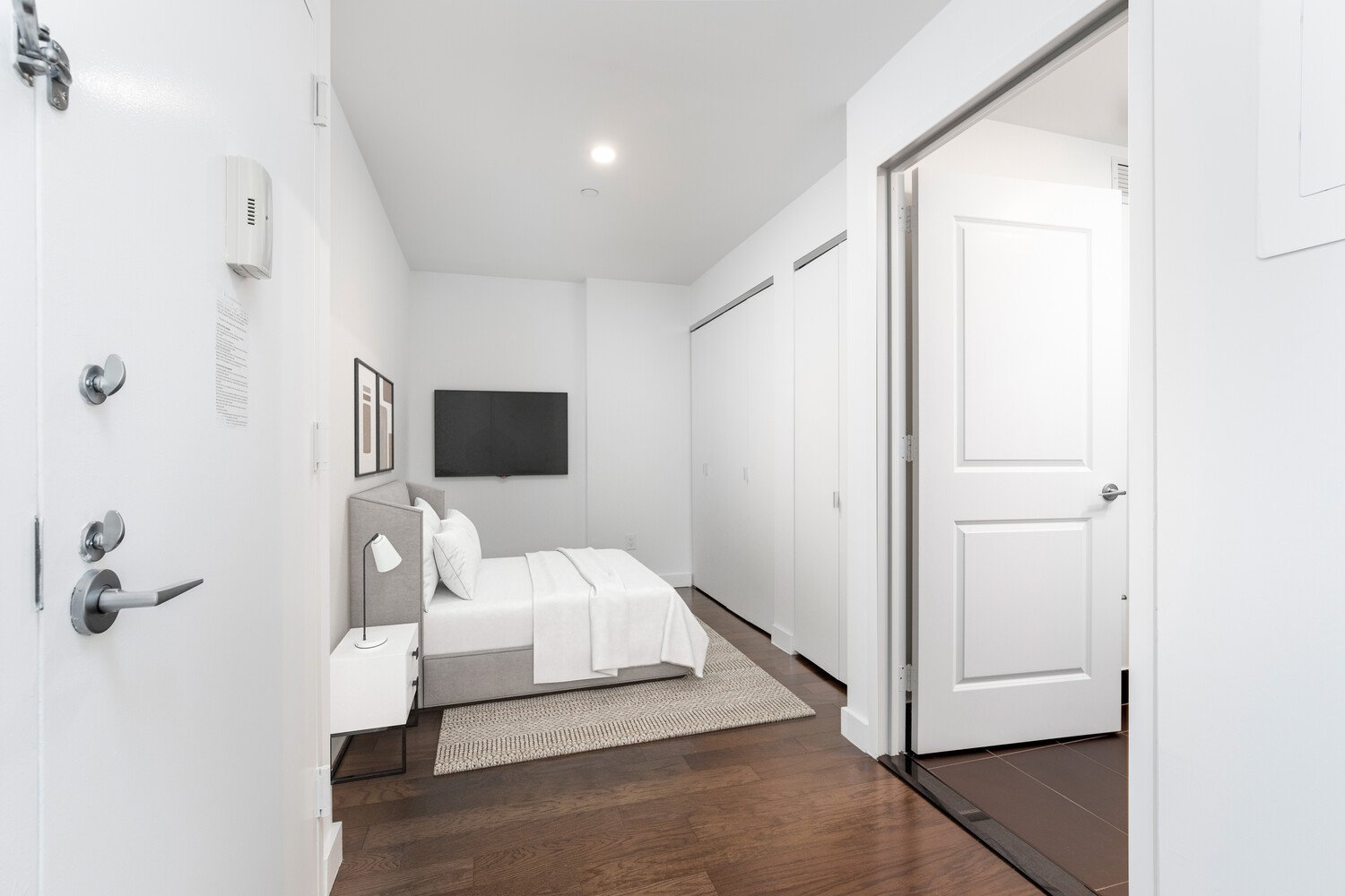 116 John Street, Apt 3202