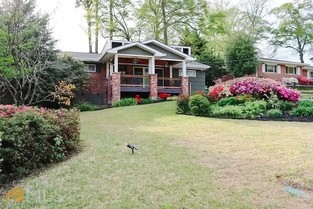 2778 Winding Ln