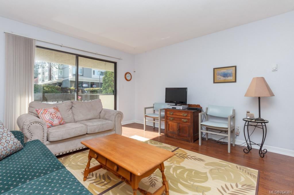 308-3277 Glasgow Ave, Saanich
