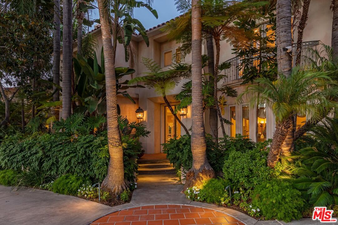 Villa Infinity