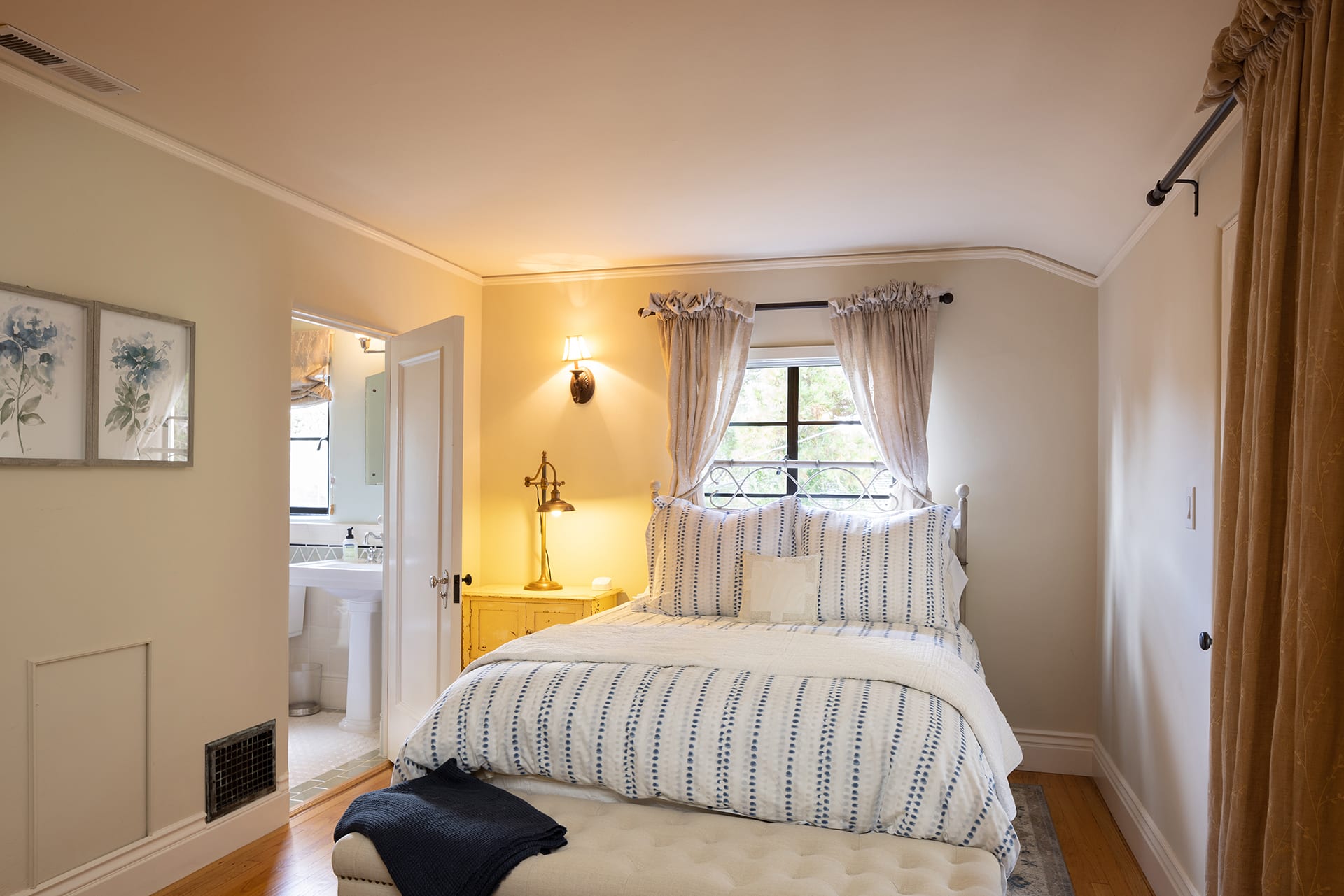 Remarkable Golden Rectangle Home - Lincoln 4 NW of Santa Lucia