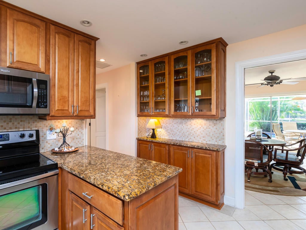 630 Emerald Harbor 