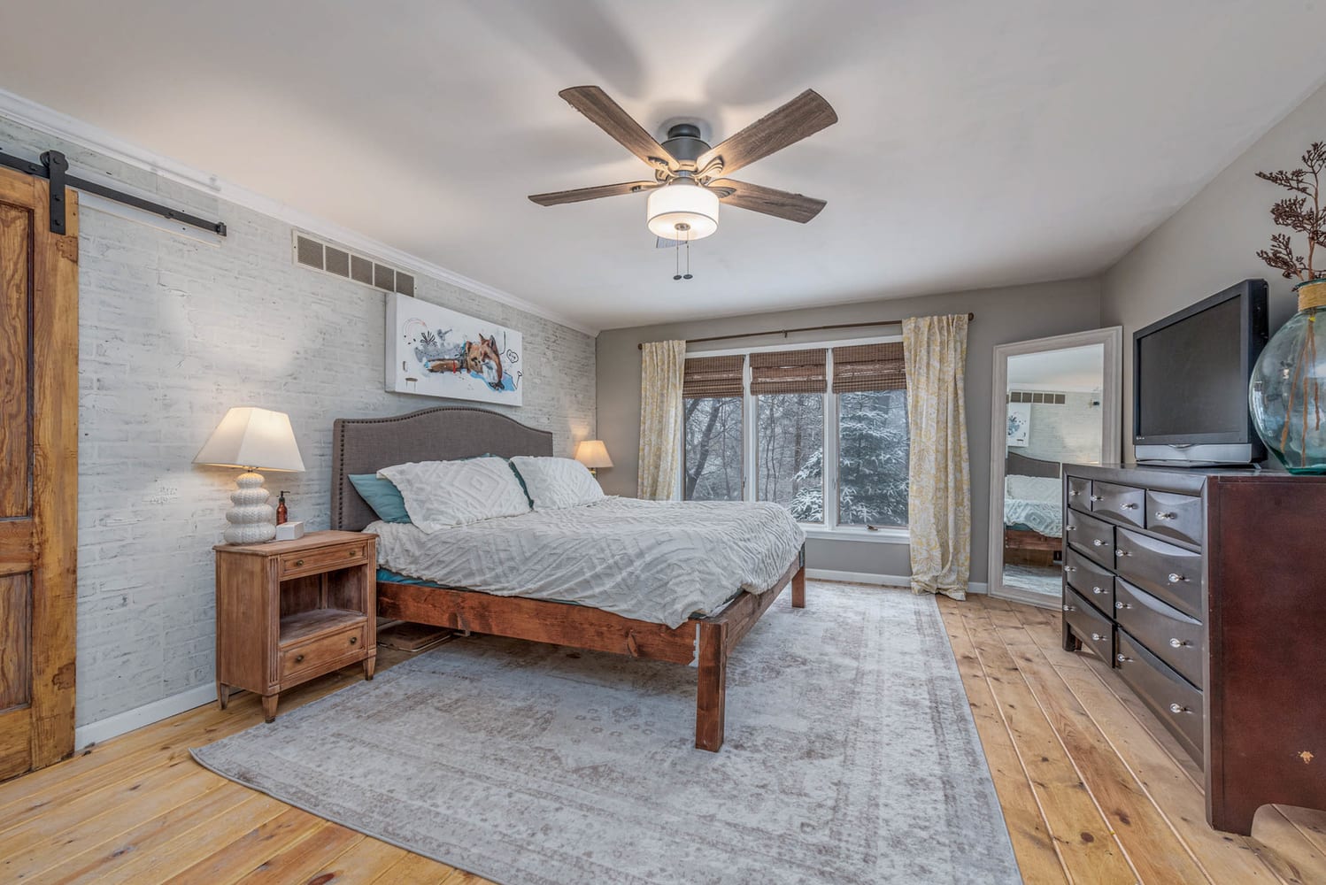 4029 Tamarack Trl S