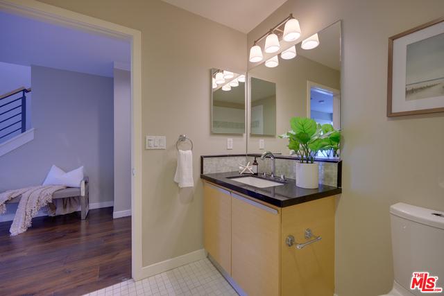 310 Washington Boulevard, Unit 506