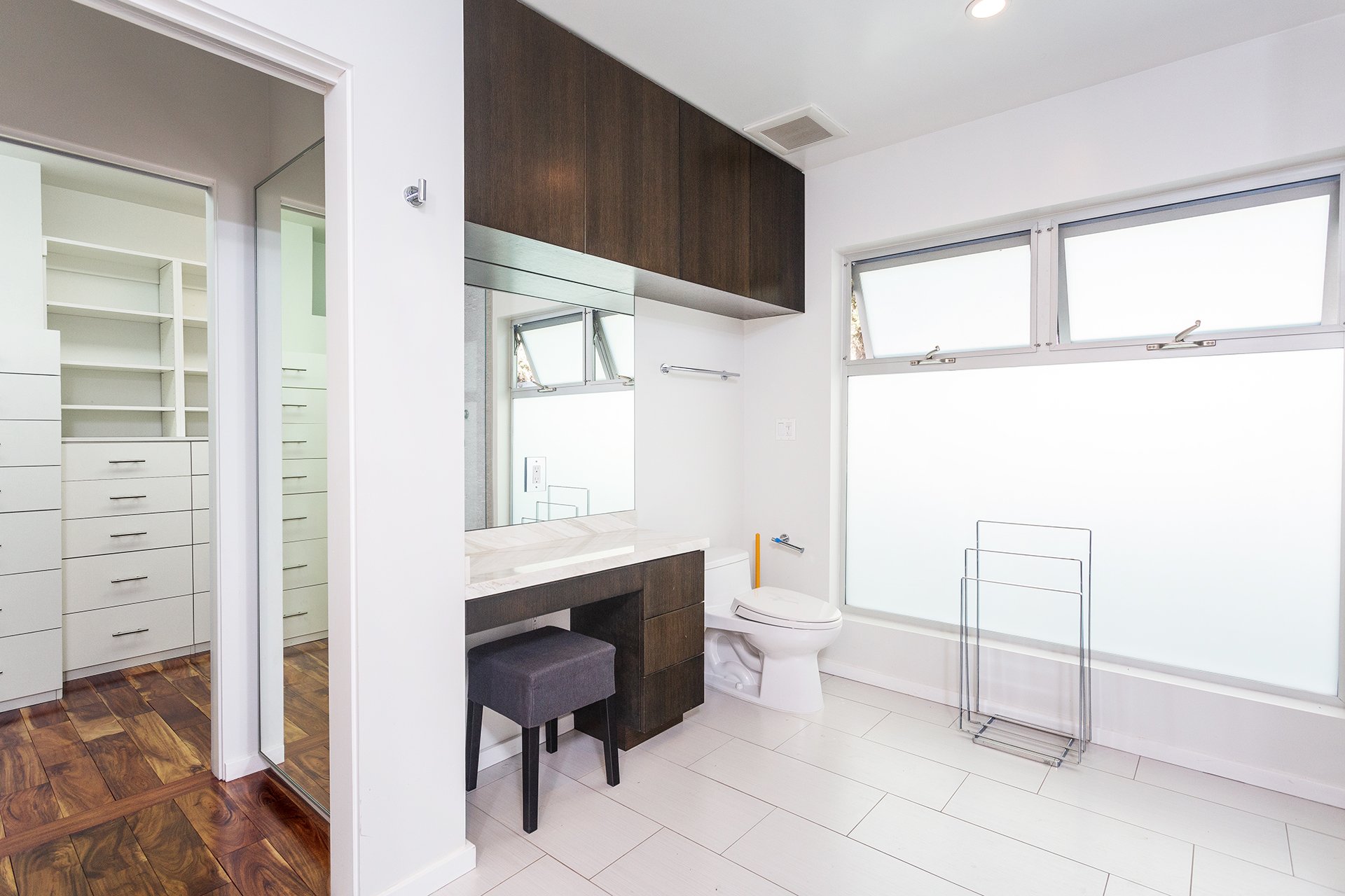 8040 Okean Ter, Briar Summit