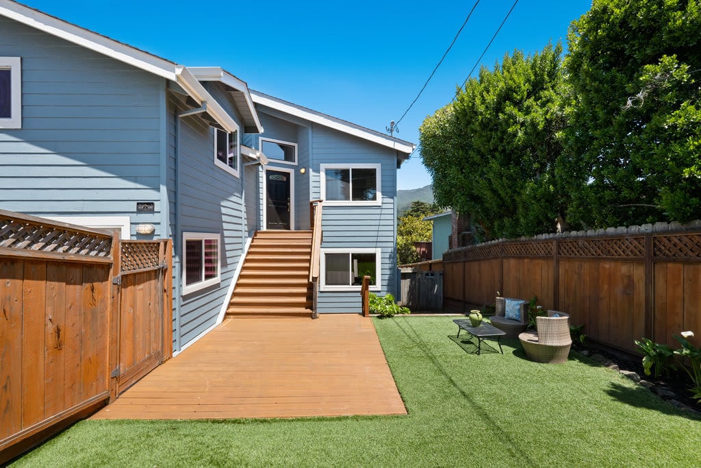 463 4th Street