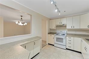 309-1560 Hillside Ave