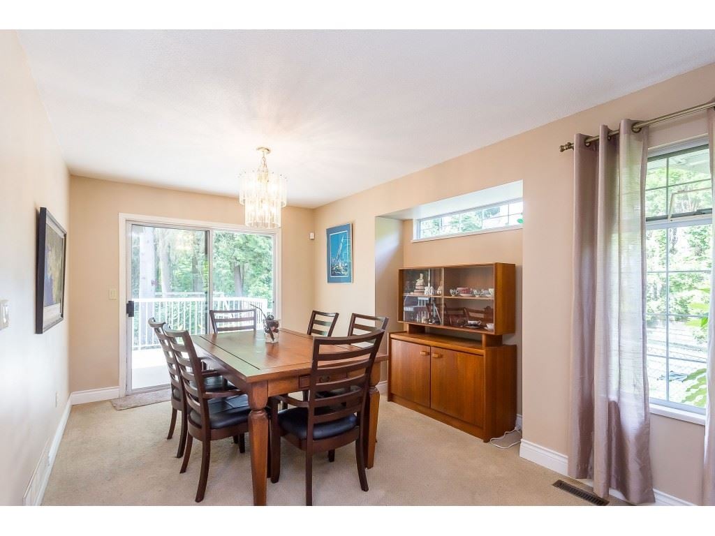1307 Camellia Ct