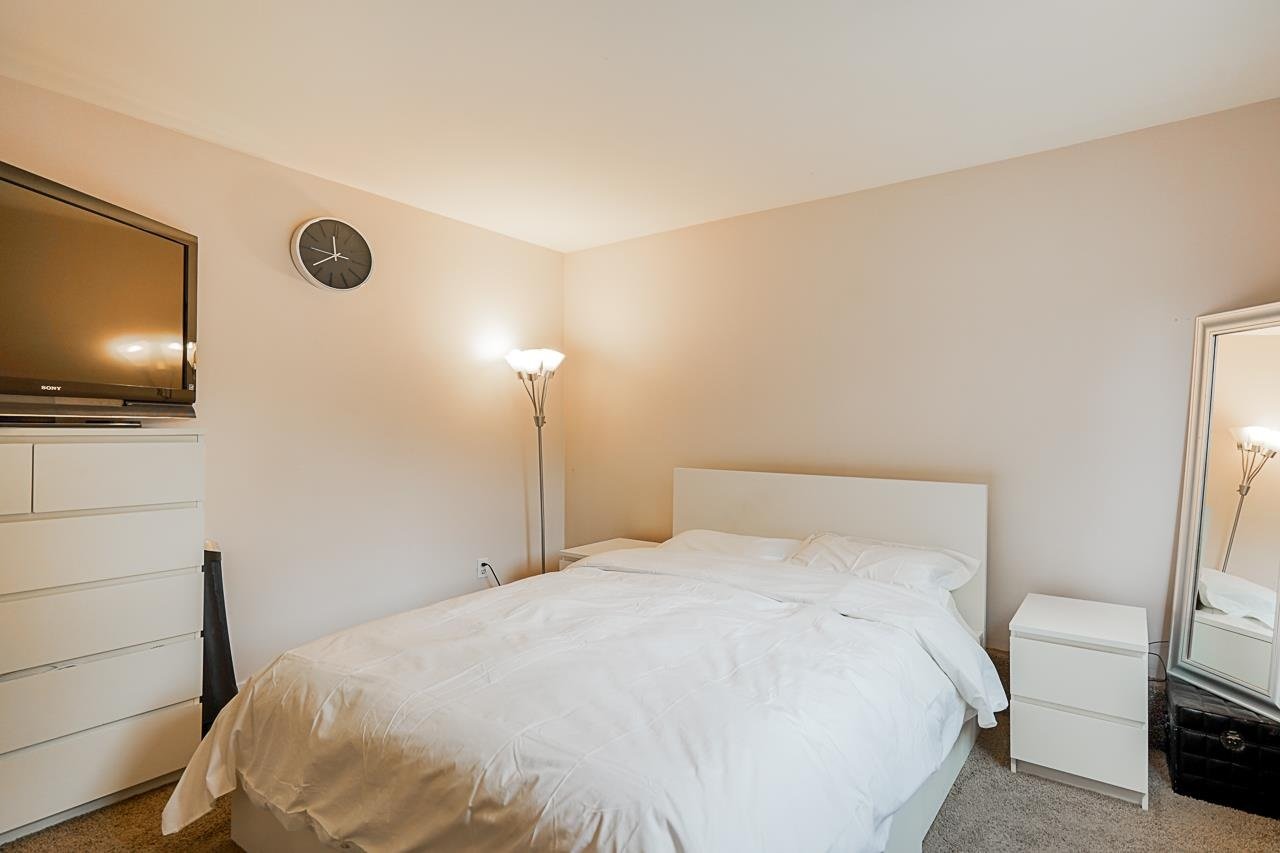 1288 Victoria Dr