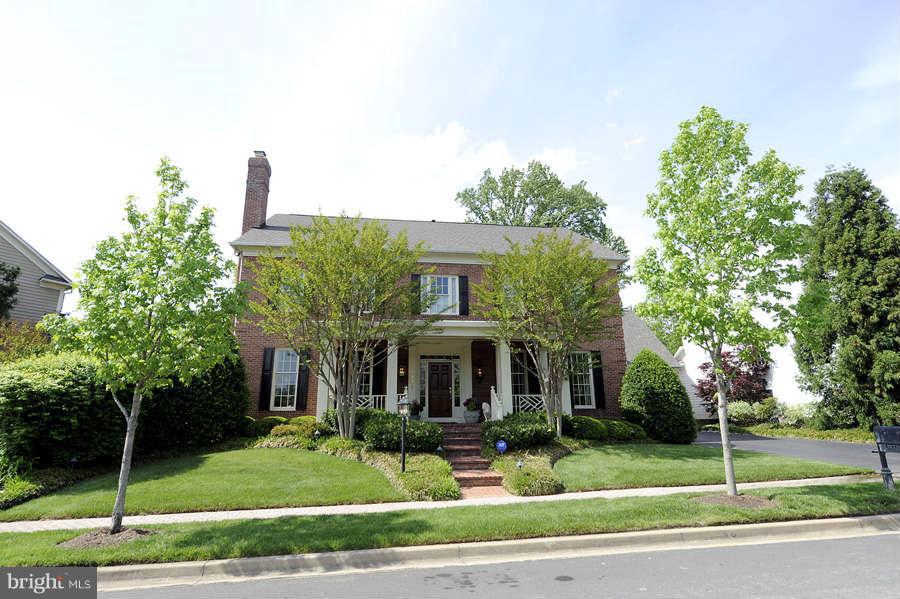 3707 Village Park Dr