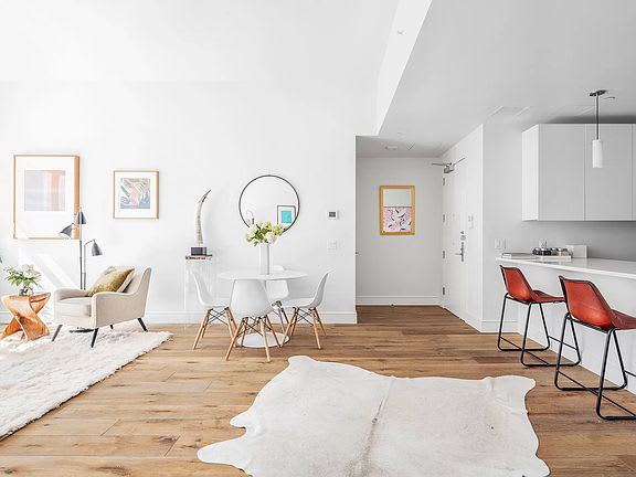 147 Hope Street Unit: 1A