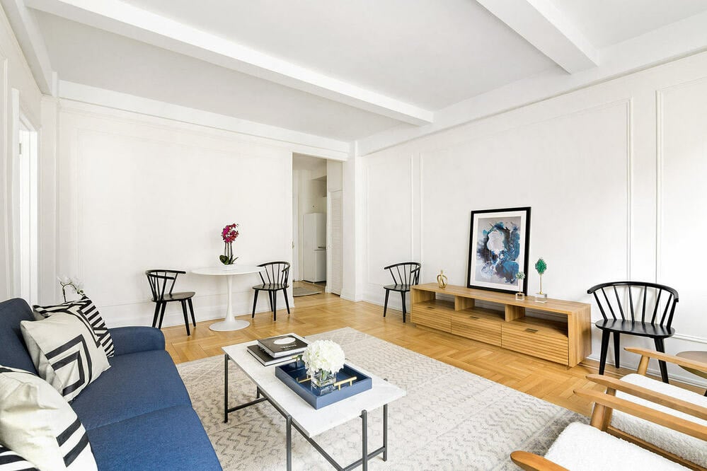 20 W 72nd St Unit: 1002A