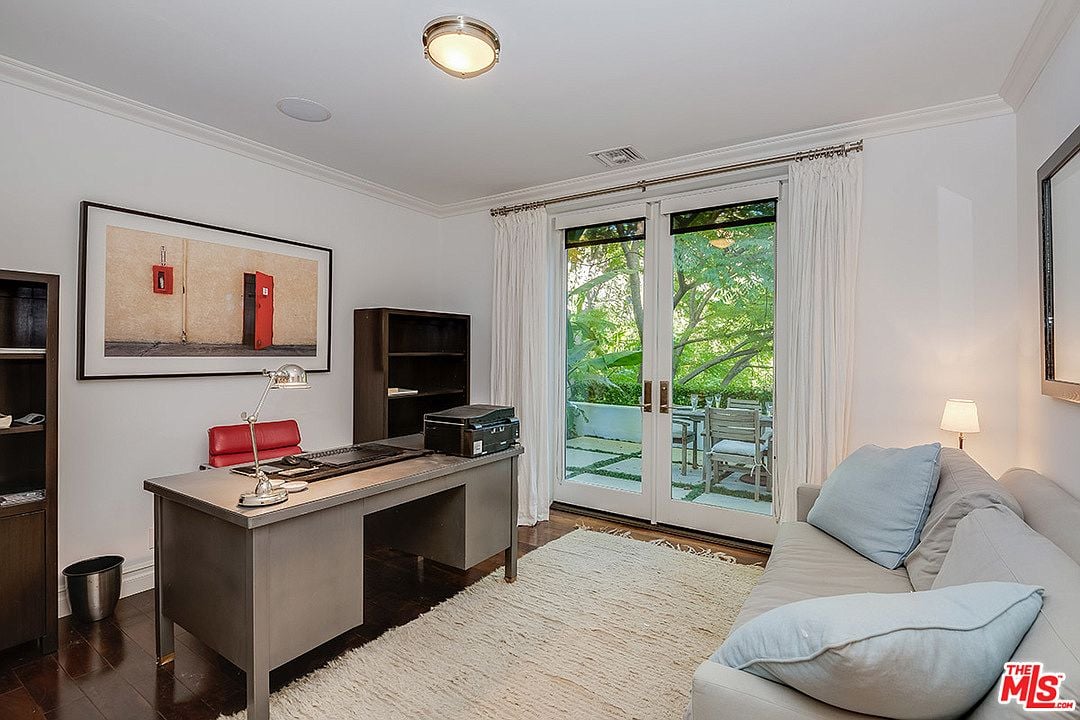Crescent Retreat