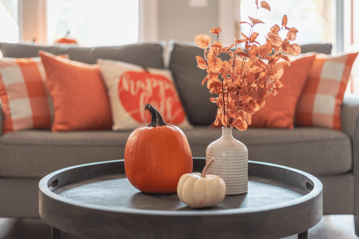 How To Prep Your House for Sale This Fall